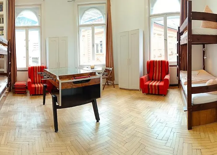 Goodmo Smart 旅馆 *