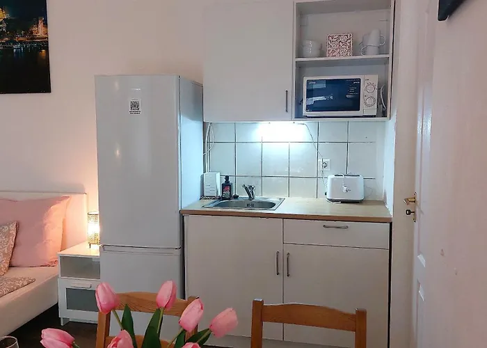 旅馆 Goodmo Smart *