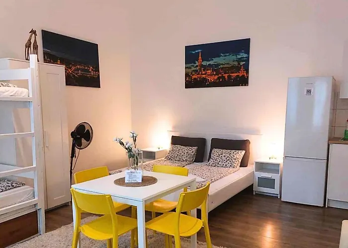 旅馆 Goodmo Smart *