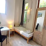 ホステル Goodmo Smart *