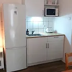 Goodmo Smart ホステル *