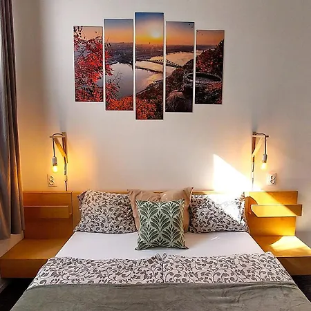 Hostel Goodmo Smart & Suits & Aparts *