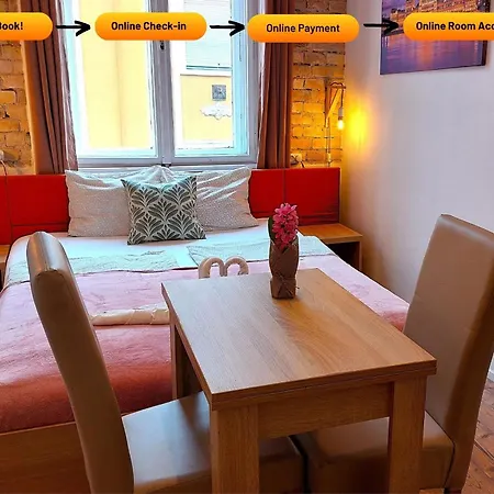 Goodmo Smart & Suits & Aparts Hostal *