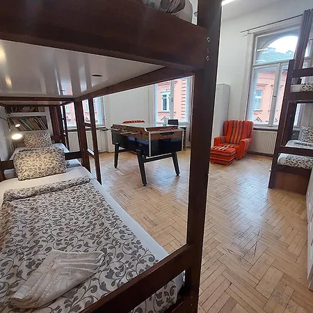 Goodmo Smart Hostel *