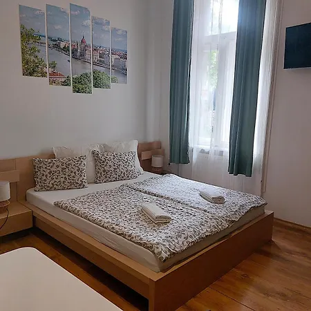 Goodmo Smart Hostel