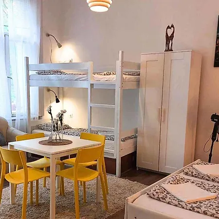Goodmo Smart Hostel Budapeşte